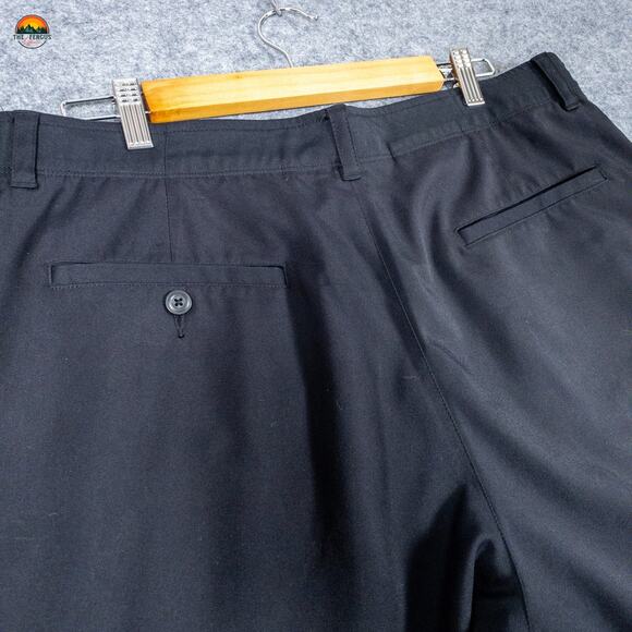 PGA Tour Chino Shorts Black Flat Front Slash Pockets Men's Size 36 - Picture 4 of 7